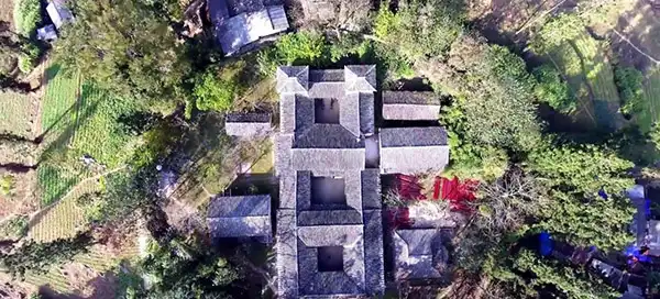 Mansion of Vuong Family (H